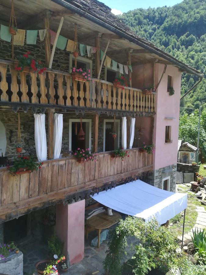 Calasca-Castiglione Shanty المظهر الخارجي الصورة